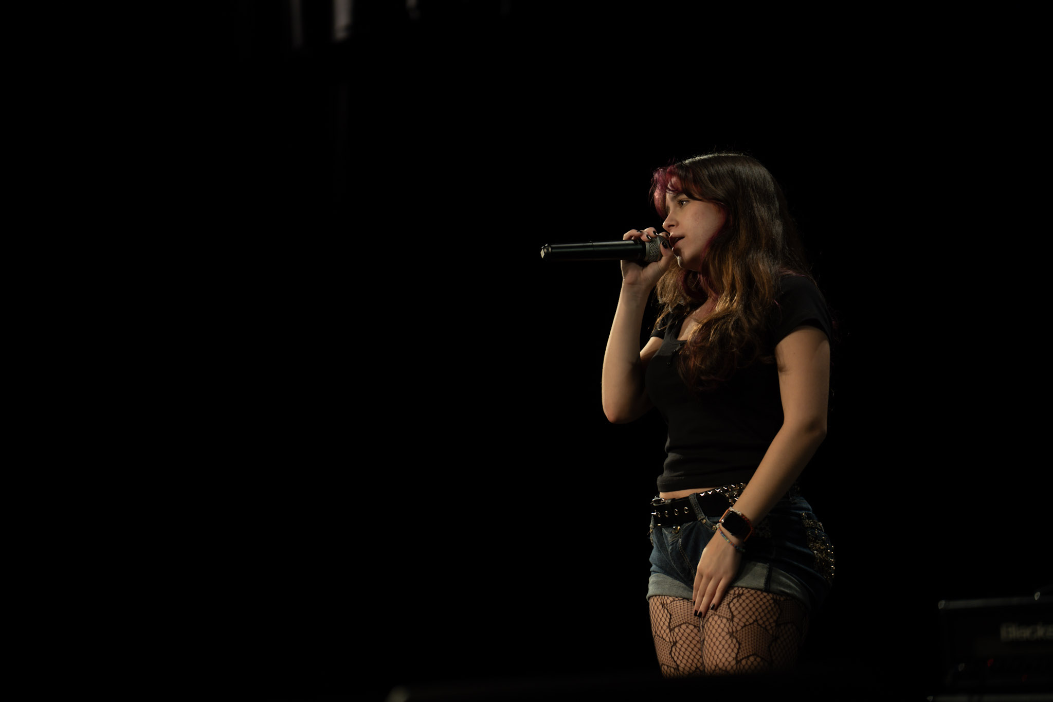 Nicolle Urrea - Vocals